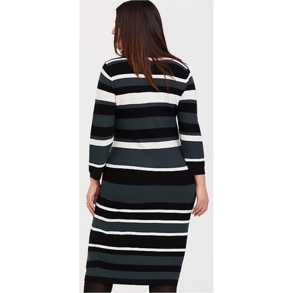 TORRID Green White Black Midi Sweater Dress - Picture 2 of 7
